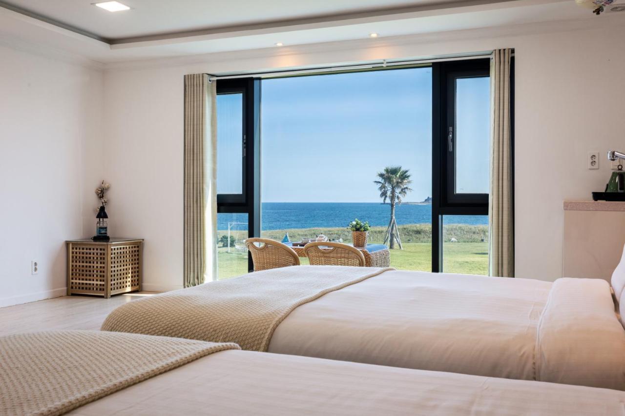 Sun And Moon Resort Seogwipo Exterior photo