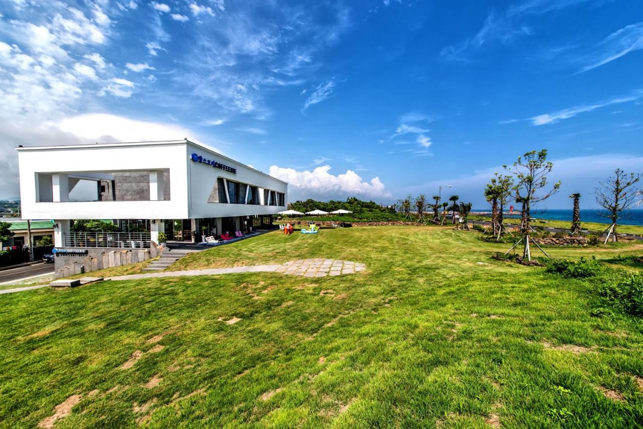 Sun And Moon Resort Seogwipo Exterior photo